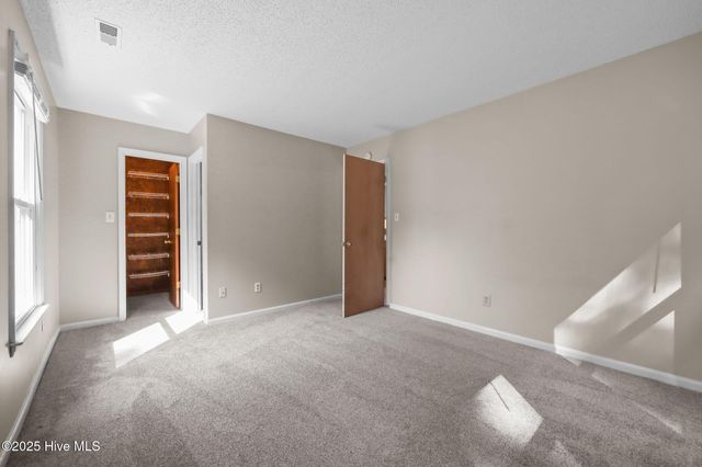 1514 Tramway Court, Midway Park, NC 28544