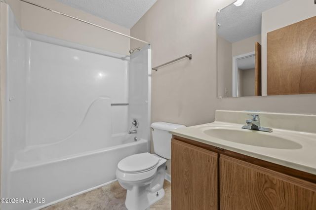 1514 Tramway Court, Midway Park, NC 28544