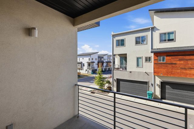 2214 N 450 W, Layton, UT 84041