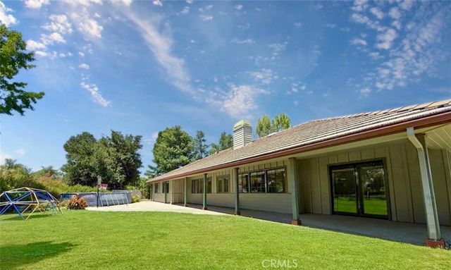 1380 Shane, Templeton, CA 93465