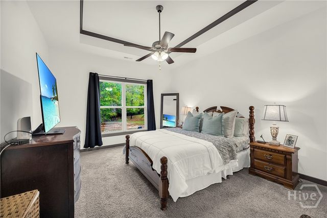 153 N Point Circle, Hartwell, GA 30643