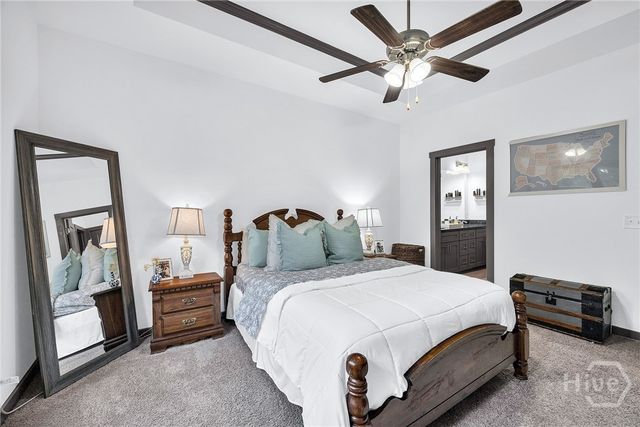 153 N Point Circle, Hartwell, GA 30643