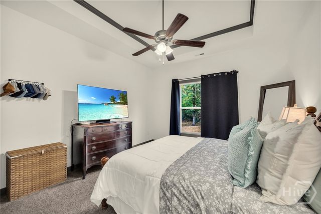 153 N Point Circle, Hartwell, GA 30643