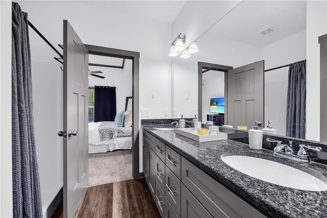 153 N Point Circle, Hartwell, GA 30643