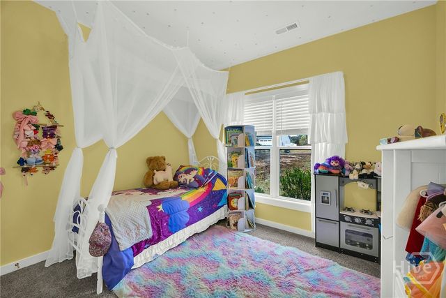 153 N Point Circle, Hartwell, GA 30643