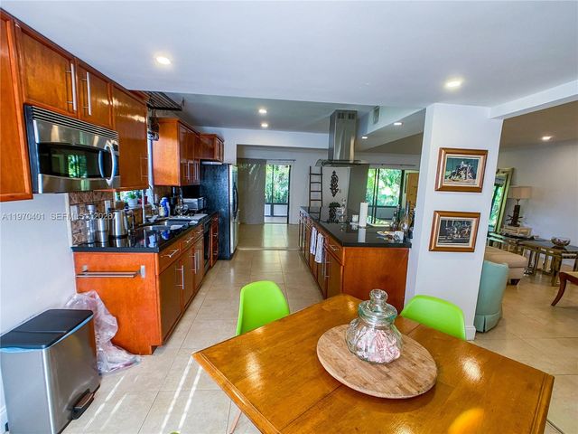 956 Mockingbird Ln 500, Plantation, FL 33324