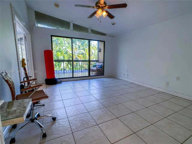 956 Mockingbird Ln 500, Plantation, FL 33324