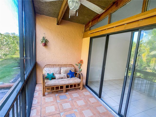 956 Mockingbird Ln 500, Plantation, FL 33324