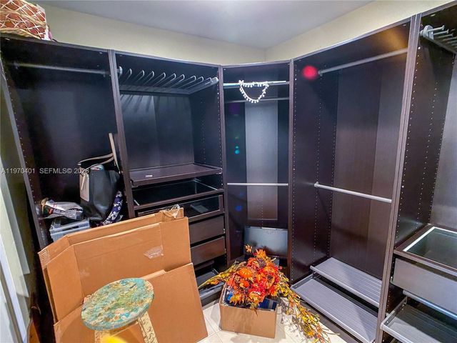 956 Mockingbird Ln 500, Plantation, FL 33324