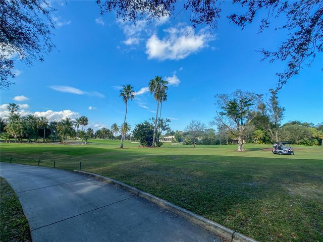 956 Mockingbird Ln 500, Plantation, FL 33324