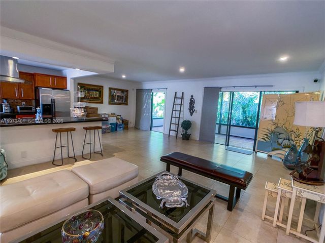 956 Mockingbird Ln 500, Plantation, FL 33324