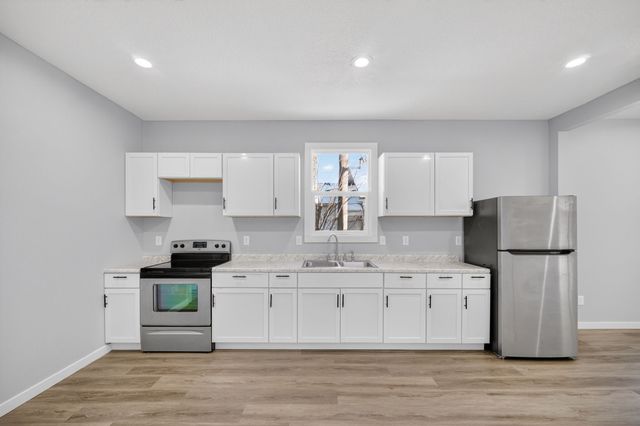 2024 Capitol Avenue, Des Moines, IA 50317