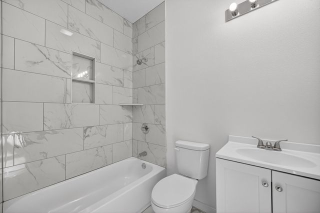 2024 Capitol Avenue, Des Moines, IA 50317