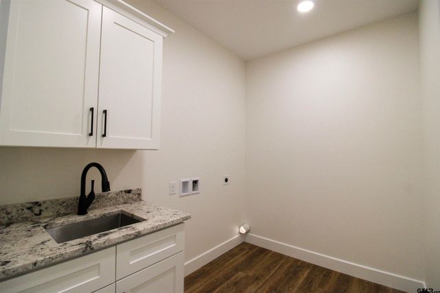 2696 FM 3042, Pittsburg, TX 75686