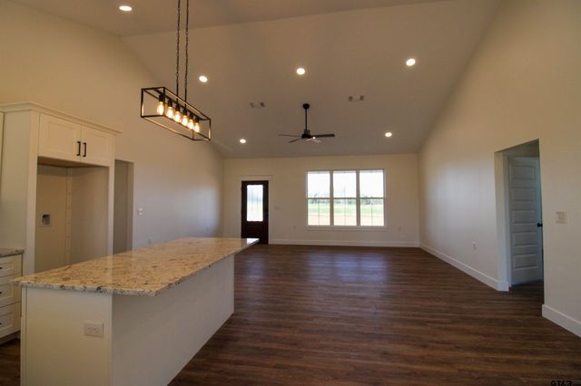 2696 FM 3042, Pittsburg, TX 75686