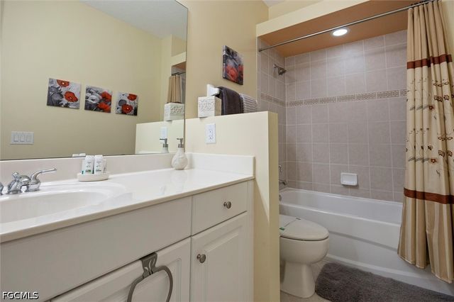3210 Cottonwood BEND 803, Fort Myers, FL 33905