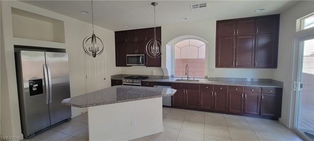 5862 West Haleh Avenue, Las Vegas, NV 89141