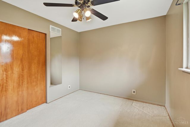 10789 Kinglet Circle, Montgomery, OH 45249