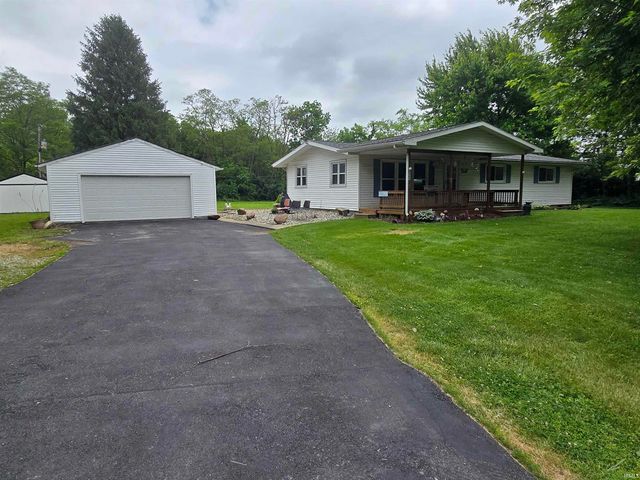 6302 Goshen Road, Fort Wayne, IN 46818