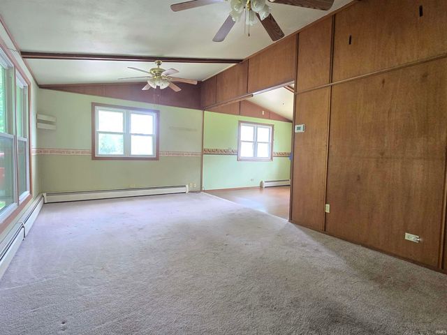 6302 Goshen Road, Fort Wayne, IN 46818