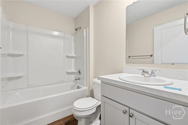 1036 Bergamot Road, Bloomingdale, GA 31302