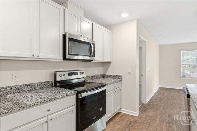 1036 Bergamot Road, Bloomingdale, GA 31302