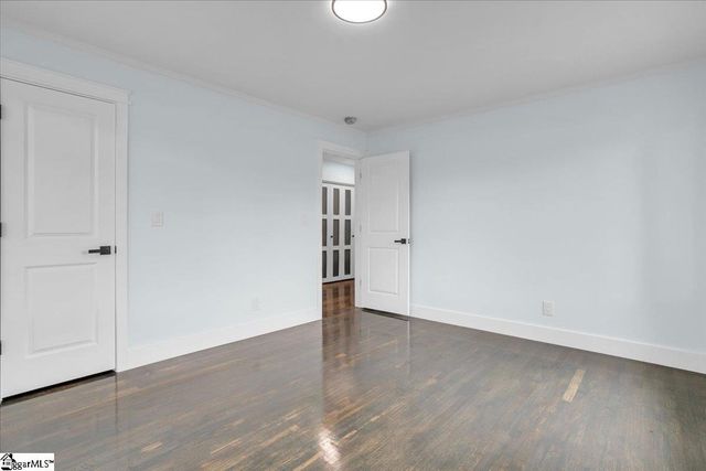 305 Waters Road, Taylors, SC 29687