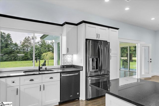 305 Waters Road, Taylors, SC 29687