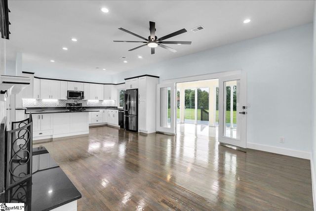 305 Waters Road, Taylors, SC 29687