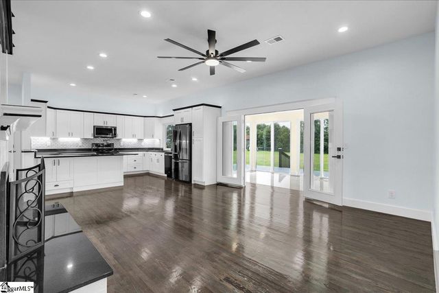 305 Waters Road, Taylors, SC 29687