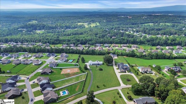 305 Waters Road, Taylors, SC 29687