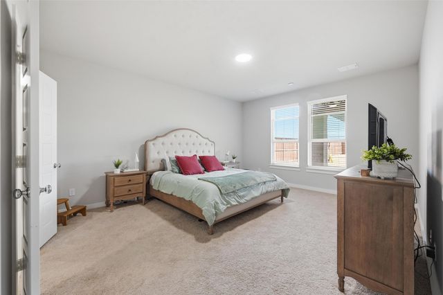 10545 Landry Bluff Lane, Fort Worth, TX 76126