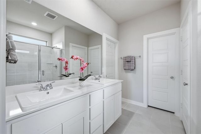 10545 Landry Bluff Lane, Fort Worth, TX 76126