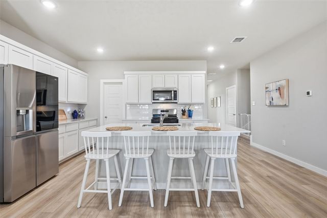 10545 Landry Bluff Lane, Fort Worth, TX 76126