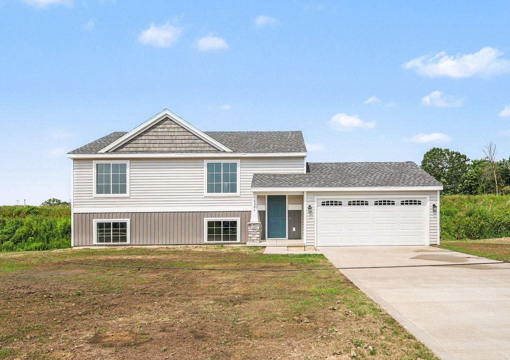 165 Gooding Street, Belding City, MI 48809