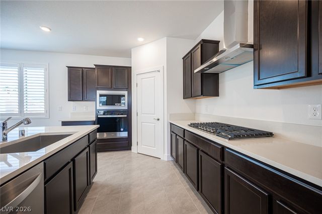 5845 Marigold Sunset Court, Las Vegas, NV 89113