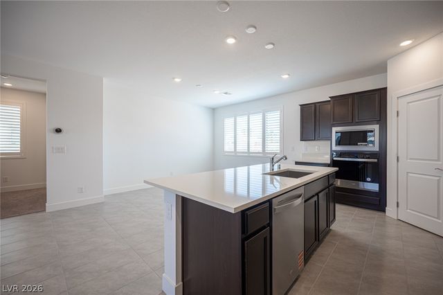 5845 Marigold Sunset Court, Las Vegas, NV 89113