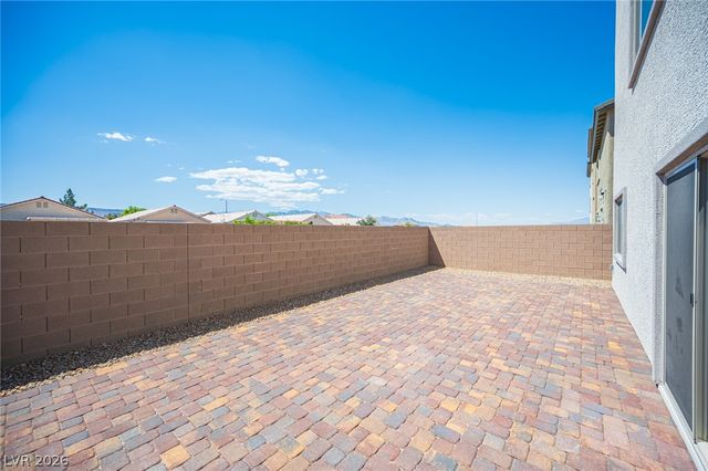 5845 Marigold Sunset Court, Las Vegas, NV 89113