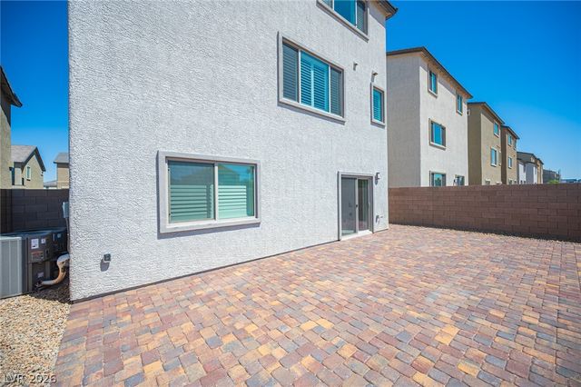 5845 Marigold Sunset Court, Las Vegas, NV 89113
