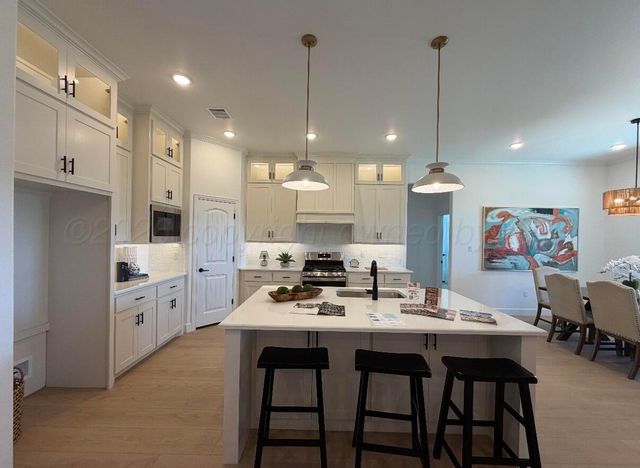 1 GIMBALL Drive, Canyon, TX 79015