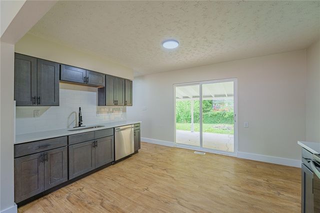 842 Murray Hill Drive, Xenia Twp, OH 45385