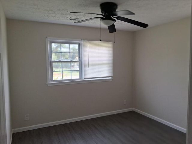 2275 Briarwood Drive SW, Conyers, GA 30094