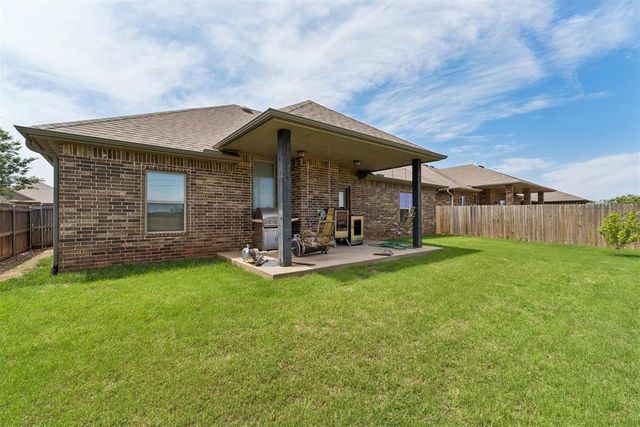 3425 NW 164th Terrace, Edmond, OK 73013