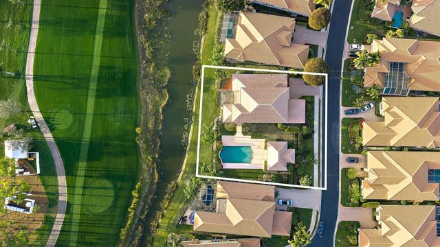 1119 Grand Cay Drive, Palm Beach Gardens, FL 33418