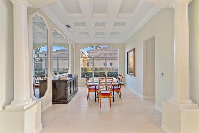 1119 Grand Cay Drive, Palm Beach Gardens, FL 33418