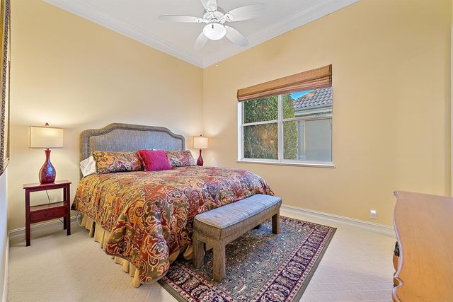 1119 Grand Cay Drive, Palm Beach Gardens, FL 33418