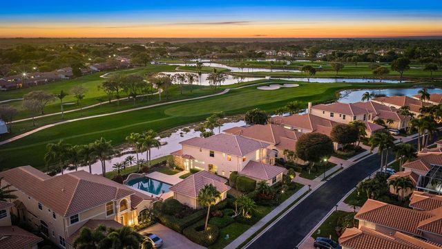 1119 Grand Cay Drive, Palm Beach Gardens, FL 33418