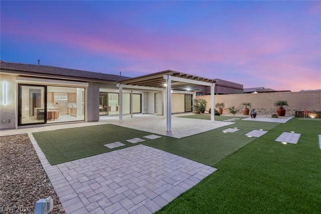 7966 West Ford Avenue, Las Vegas, NV 89113