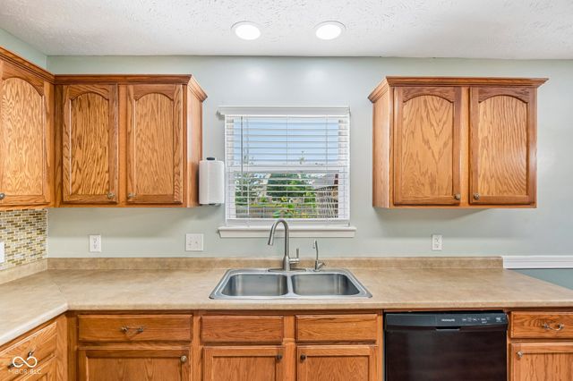1314 Starcross Drive, Indianapolis, IN 46239