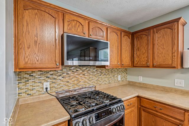 1314 Starcross Drive, Indianapolis, IN 46239